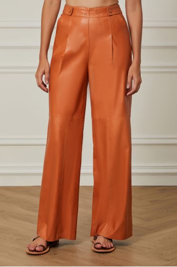 Calça de Couro Legítimo Wide Leg Pregas laranja cintura alta - GW Moda Couro